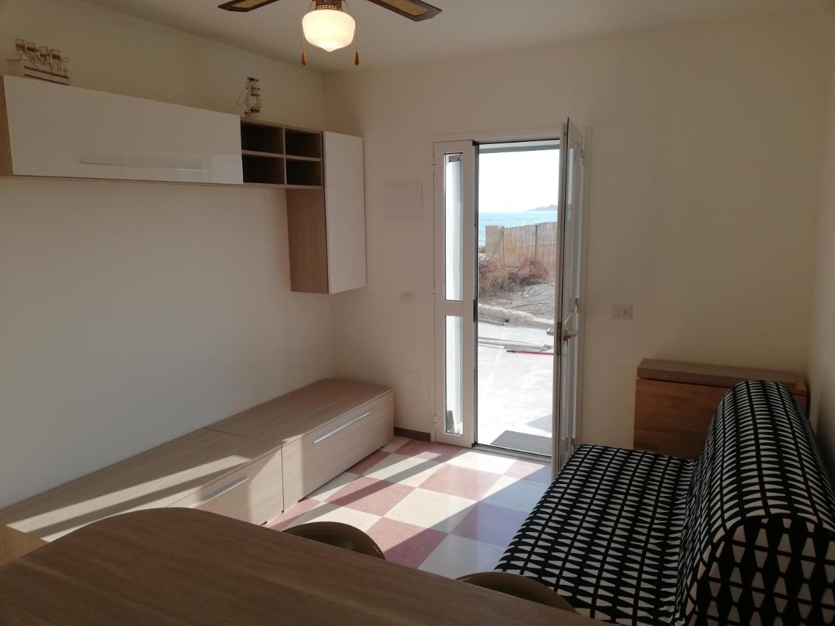 New Rooms On The Beach Pozzallo Exterior foto