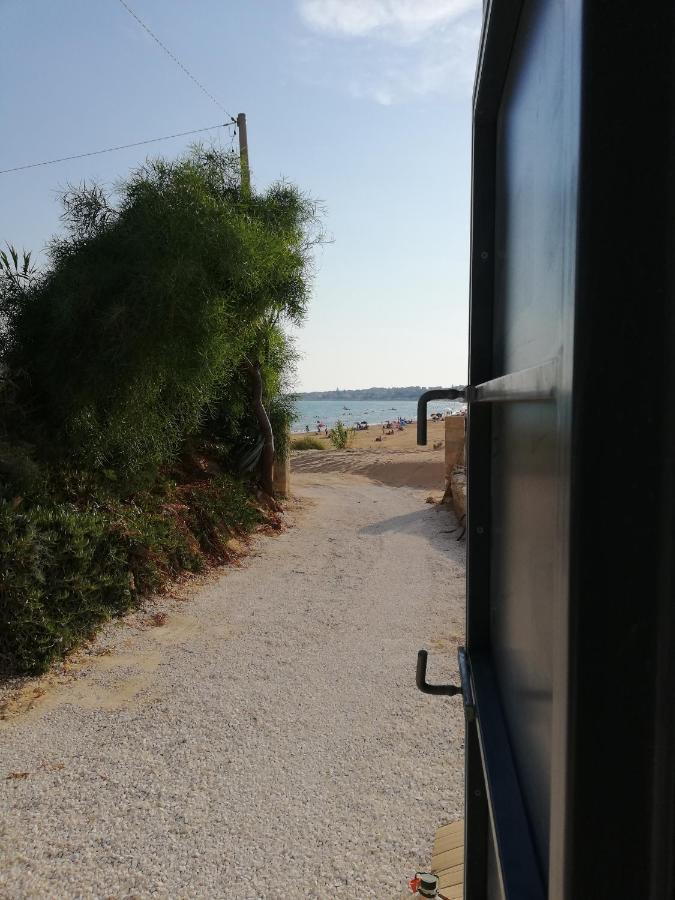 New Rooms On The Beach Pozzallo Exterior foto