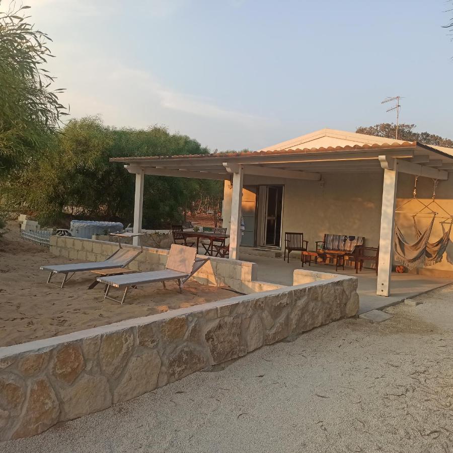 New Rooms On The Beach Pozzallo Exterior foto